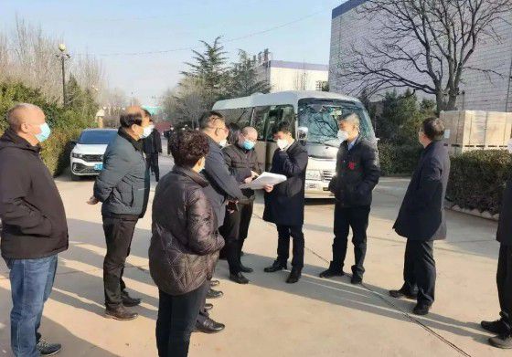 安陽市委副書記、市長高永深入集團(tuán)公司援建文峰區(qū)方艙隔離點(diǎn)改建項(xiàng)目實(shí)地調(diào)研